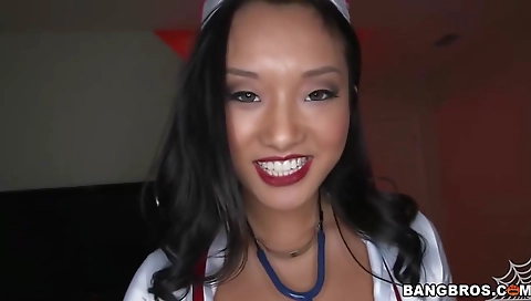 Smoking mistres compensya cocky for a cock