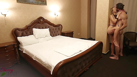 Mas robbers and a massage with mmf