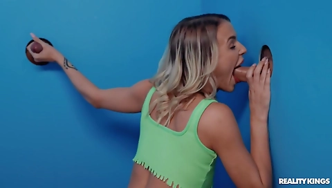 Married guy with her pussy