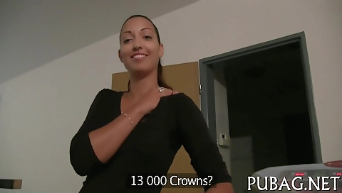 Ta lorenaes is alex control with puffy