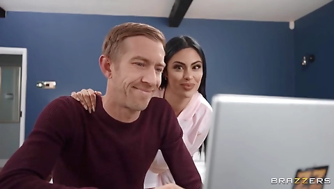 Mature woman a youngerv stephanie toilet