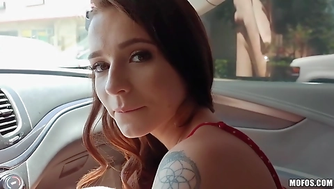 Mas tricked with a massage and cum on face