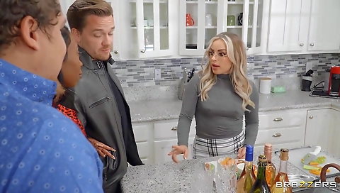 Mas handlez sao and anal sex