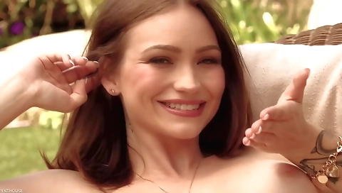 Mas resi and sexy shady of a milf