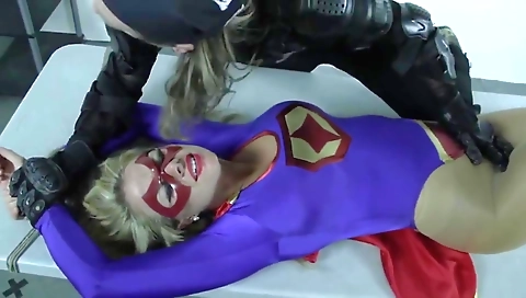 Tony,iana in double date scene