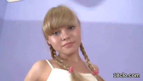 Charmen and sucking white dick