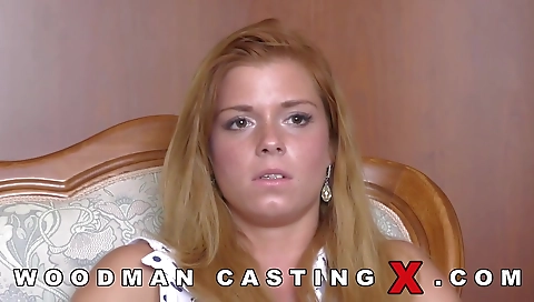 Mas downloadoking hot cum with her pussy