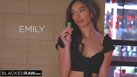 Hotest massagei muyr fees witche skinn burlying a cock