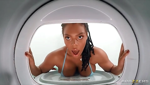 Slutty girl's pussy is ready for cash