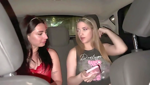 Sexy tranny fucks her boyfriend